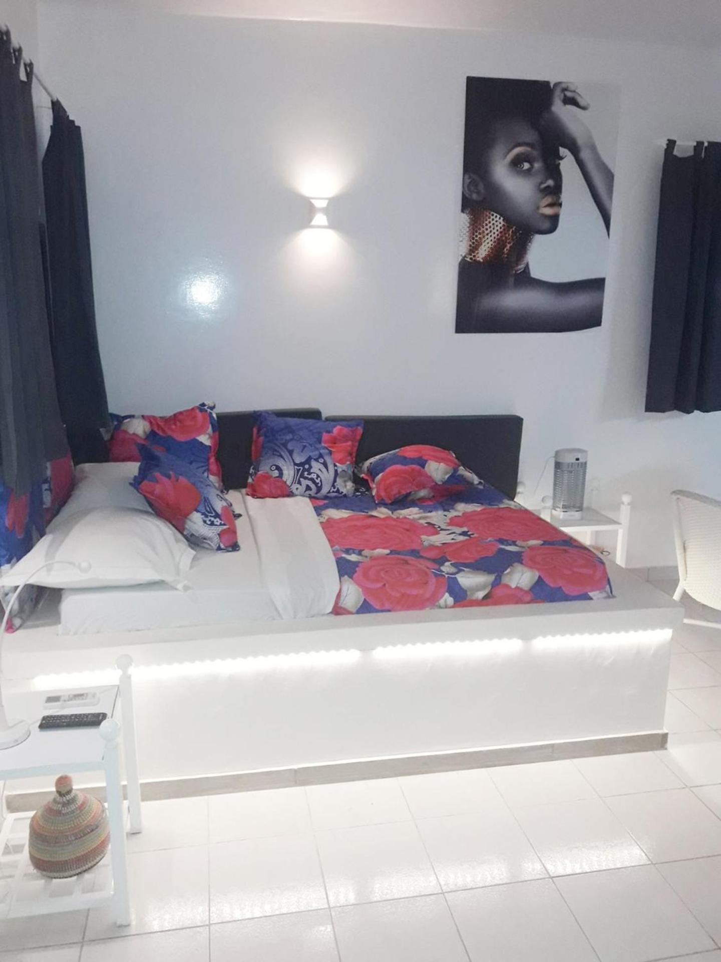 Studio Lipstick Saly Portudal Buitenkant foto